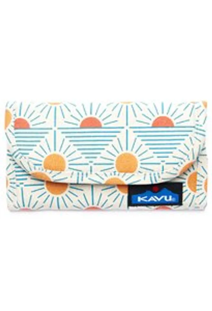 Kavu on sale clutch wallet