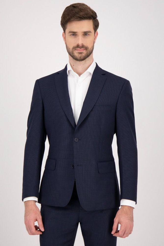 Calderoni trajes 2025