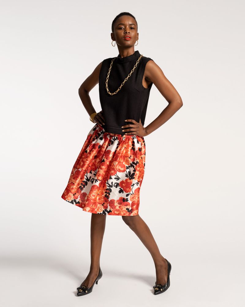 Floral mini outlet skirt fitted