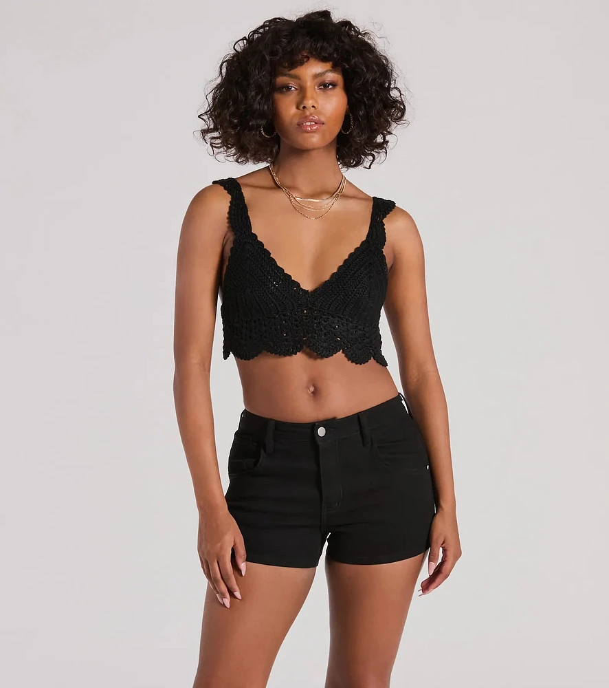 Windsor Sunset Serenity V-Neck Crochet Crop Top | Westland Mall