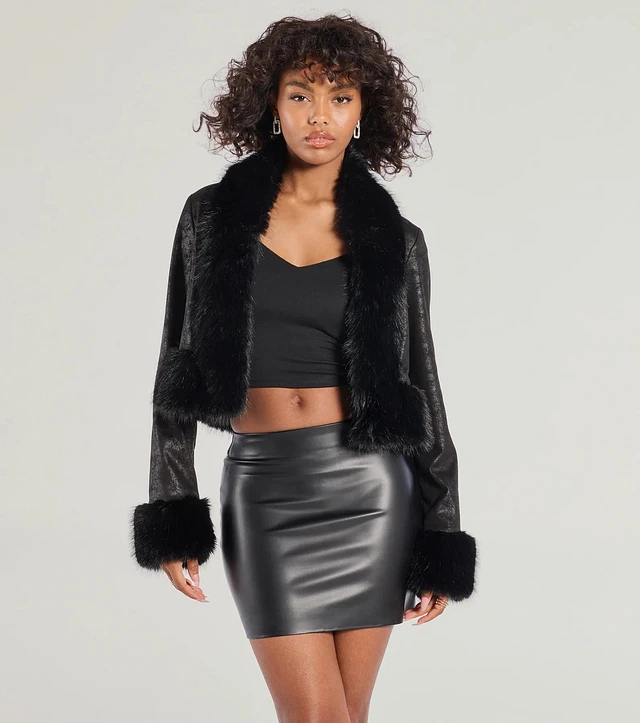 Hollister Sherpa-Lined Faux Fur Trim Hoodie Jacket | Liberty Center
