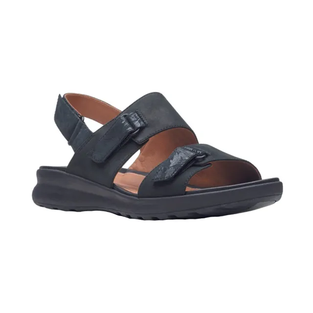 Clarks of England UnAdorn Sling Hillside Shopping Centre