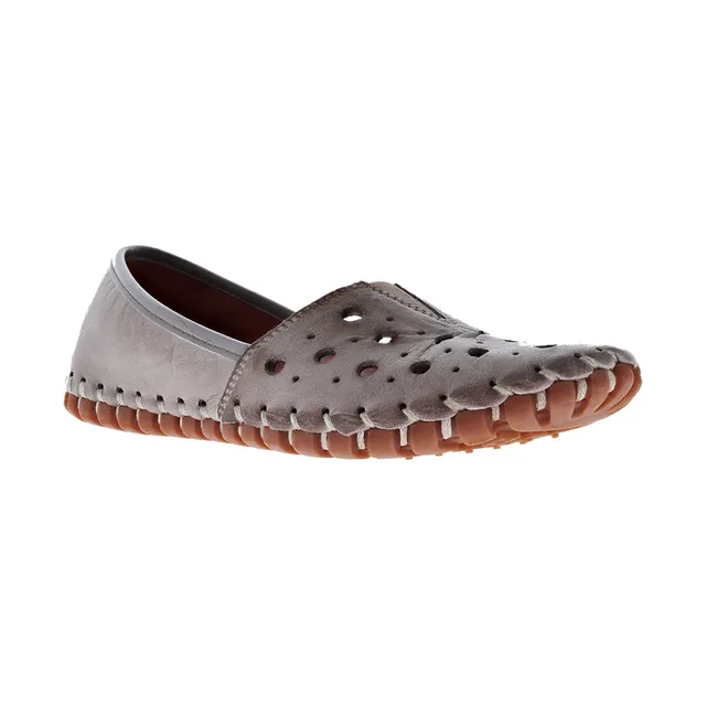Hillside mall shoes deals