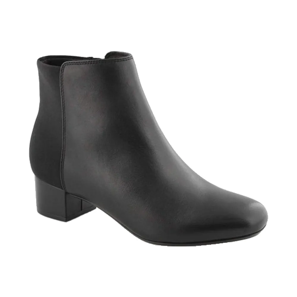 Clarks of England Chartli Valley