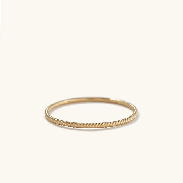 Mejuri Pressed Flower Two-Tone Wrap Ring | Bethesda Row
