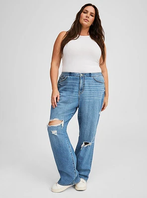 Forever 21 Women's Baggy High-Rise Jeans Light Denim