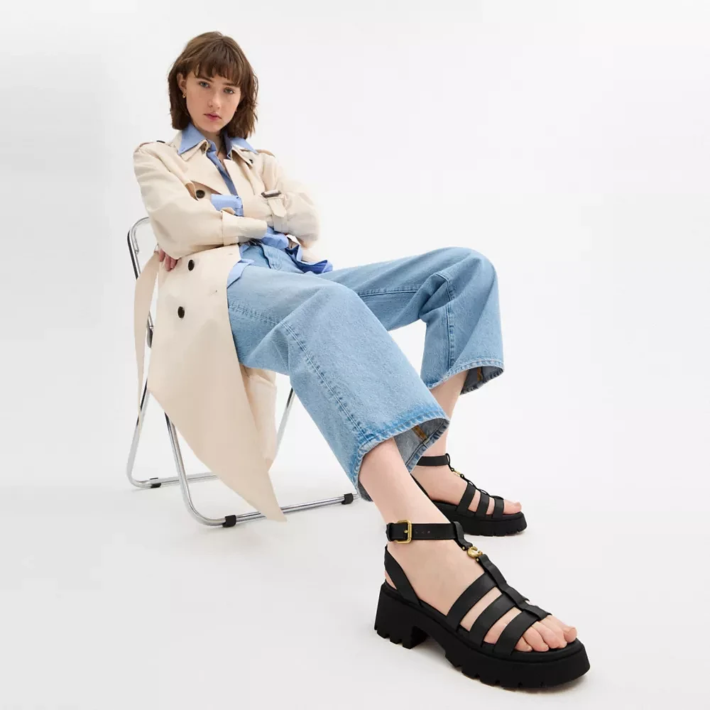 夏らしい★【COACH】Sculpted C Platform サンダル COACH® Sculpted C Platform Fisherman Sandal | Scarborough