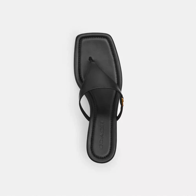【Coach】Heritage C Plaque Thong Sandal サンダル◆国内発送◆ COACH® Heritage C Plaque Thong Sandal at Mall of America® in