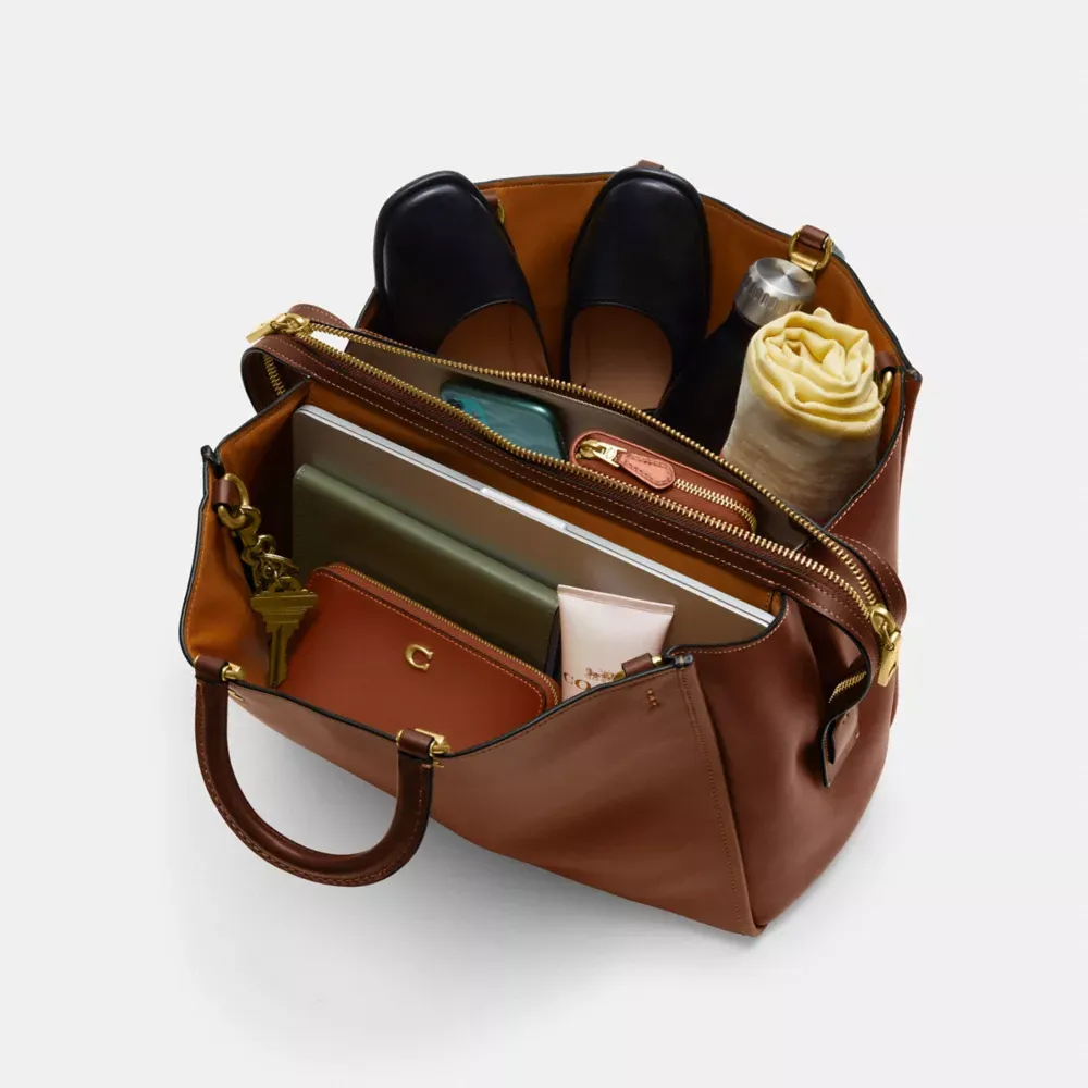 Coach 1941 rogue tote hotsell