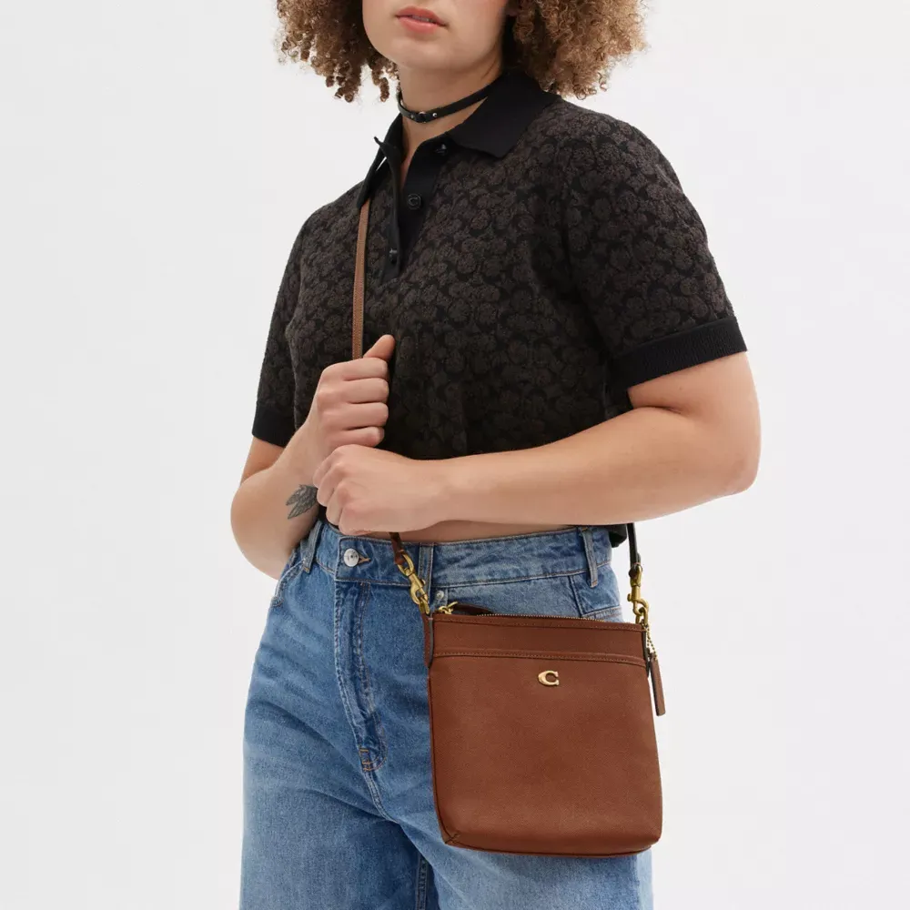 Coach messenger crossbody online saddle