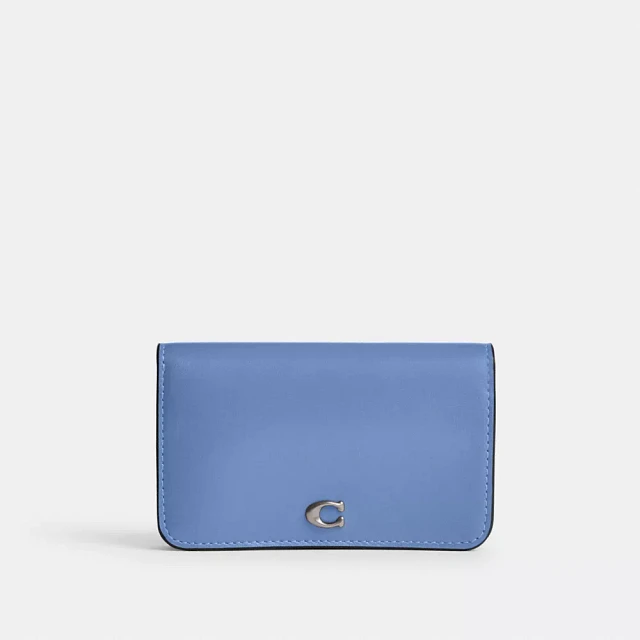 Coach Essential Slim Card Case | Square One Coach Essential Slim Card Case | Square One
