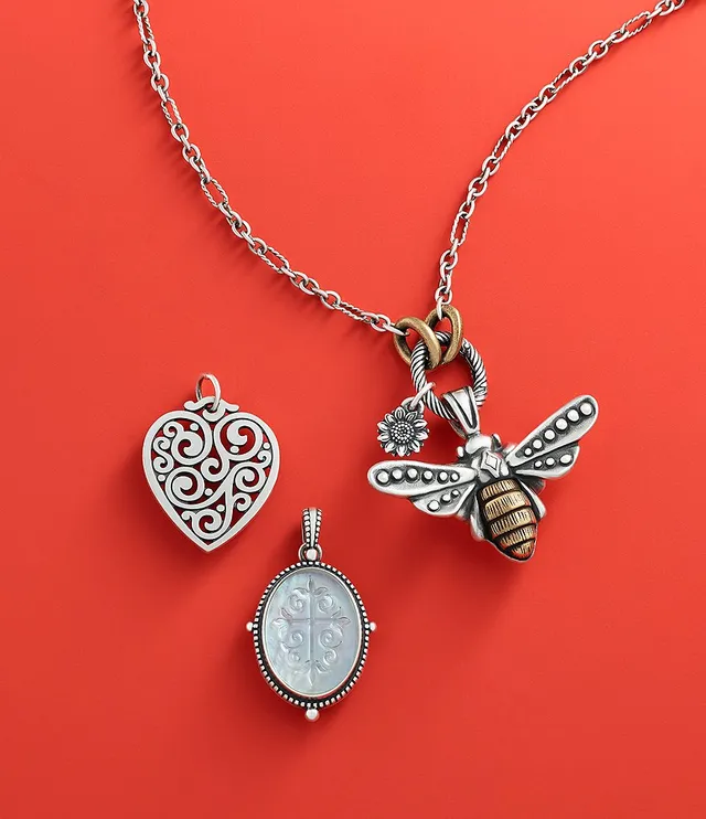 Queen bee charm 2025 james avery