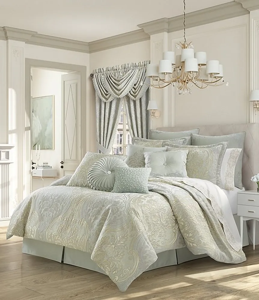 Damask comforter hotsell set queen