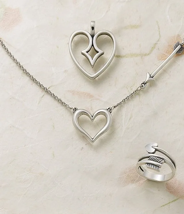 Heart and arrow outlet necklace james avery