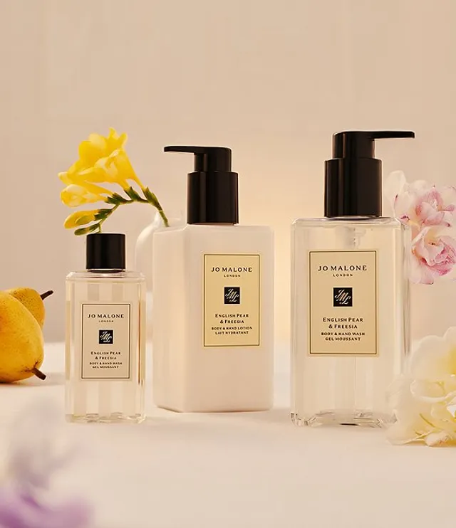 Jo malone english pear and freesia hand wash 2025