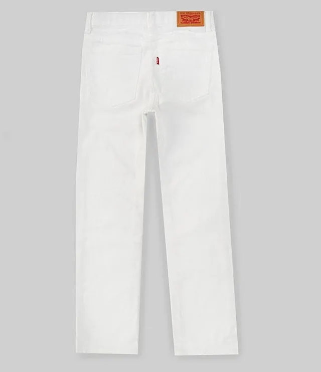 Does dillards sell sales levis