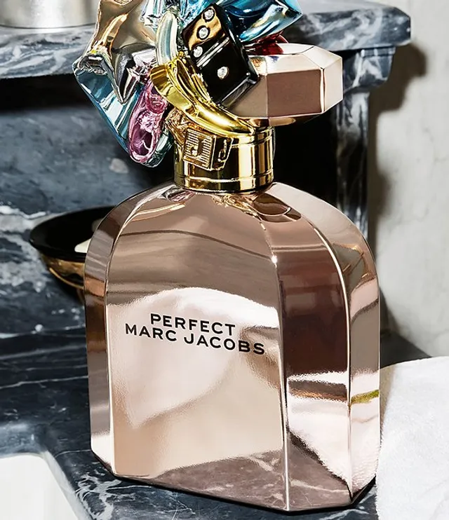 Marc jacobs clearance perfect dillards