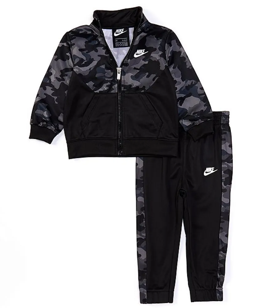 Nike baby outlet jogger set