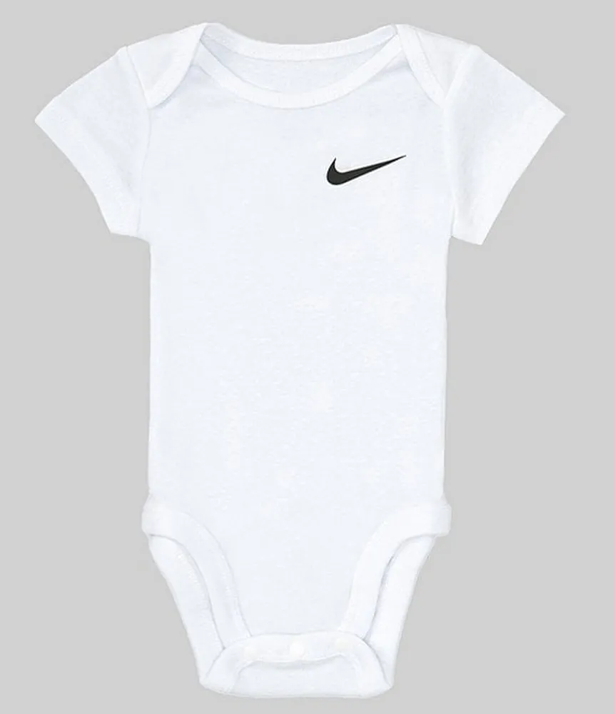 Nike baby outlet newborn