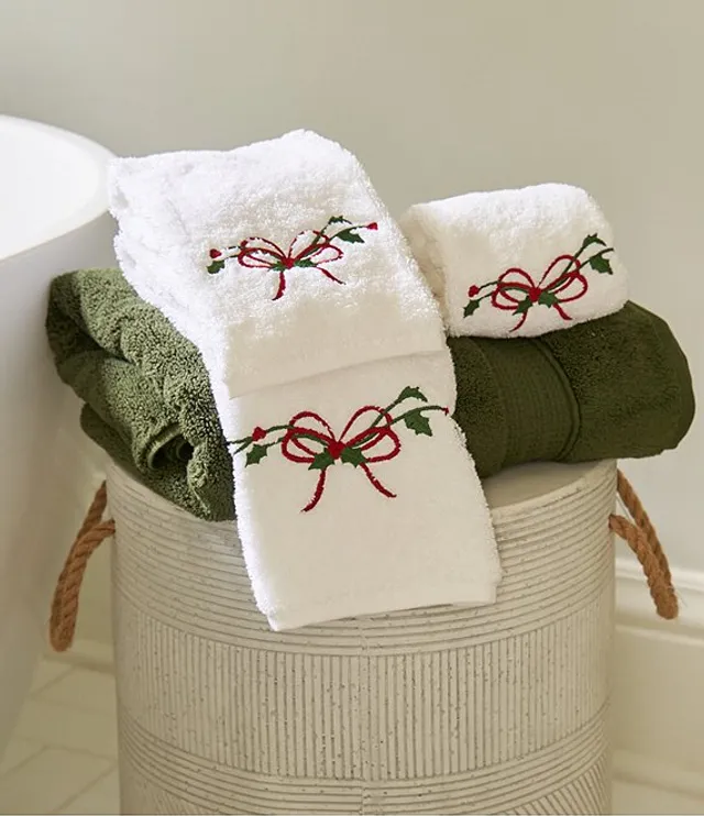 Saturday Knight Farmhouse Dogs Animal Bath Towel Hamilton Place