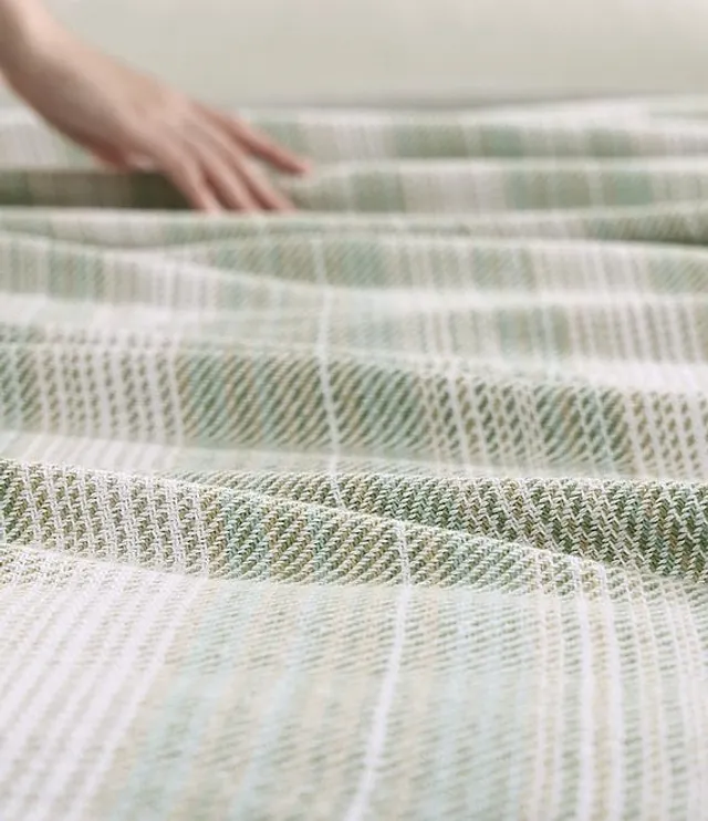 Tommy bahama sandy shore stripe blanket deals