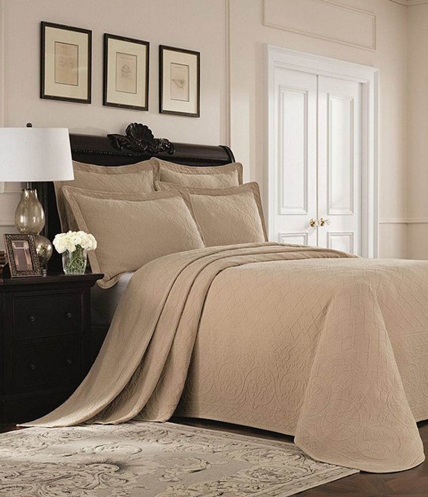 Williamsburg Richmond By Royal Heritage Home Bedspread
