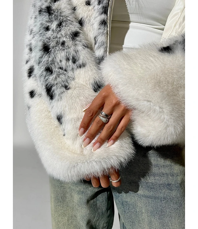 Azalea Wang Leo-City Faux Fur Snow Leopard Hooded Long