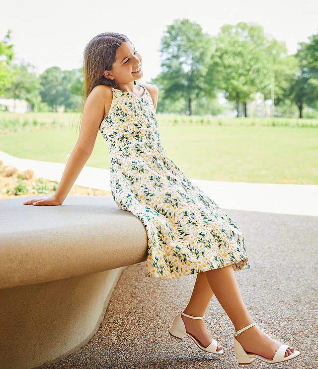 Gb social floral embroidered gown top