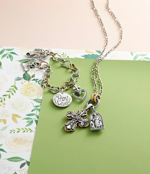 James avery pray charm online