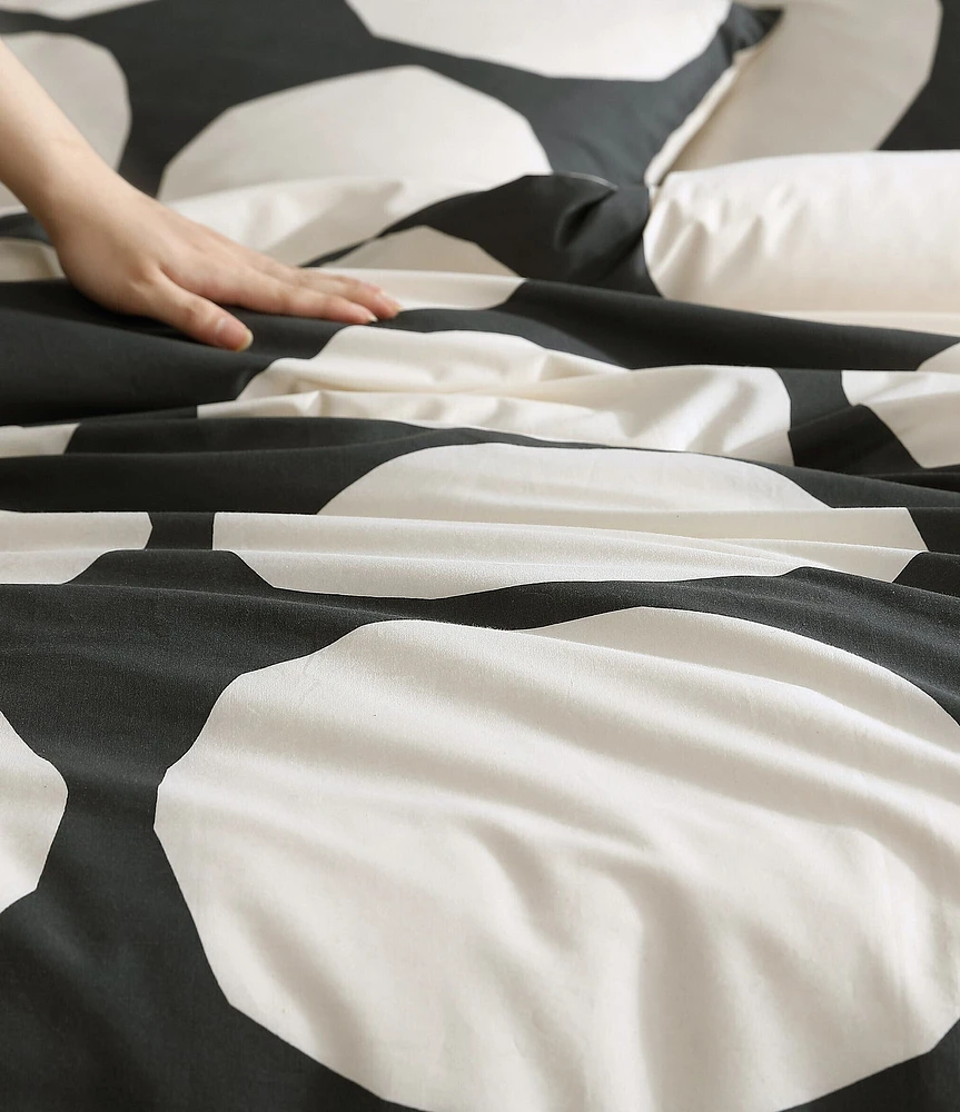 Marimekko Kivet Oversized Stones Printed Organic Cotton Duvet