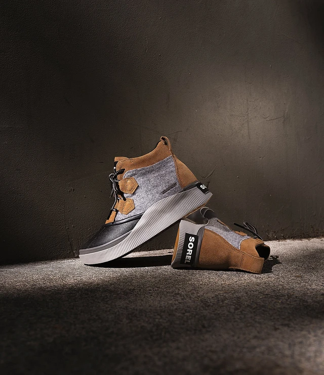 Dillards sorel shoes online
