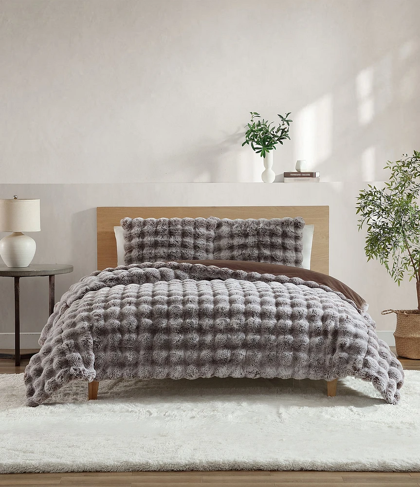 UGG faux fur comforter 毛布/ブランケット USクイーン Amazon.com: UGG Blissful Full/Queen Comforter Set with 2