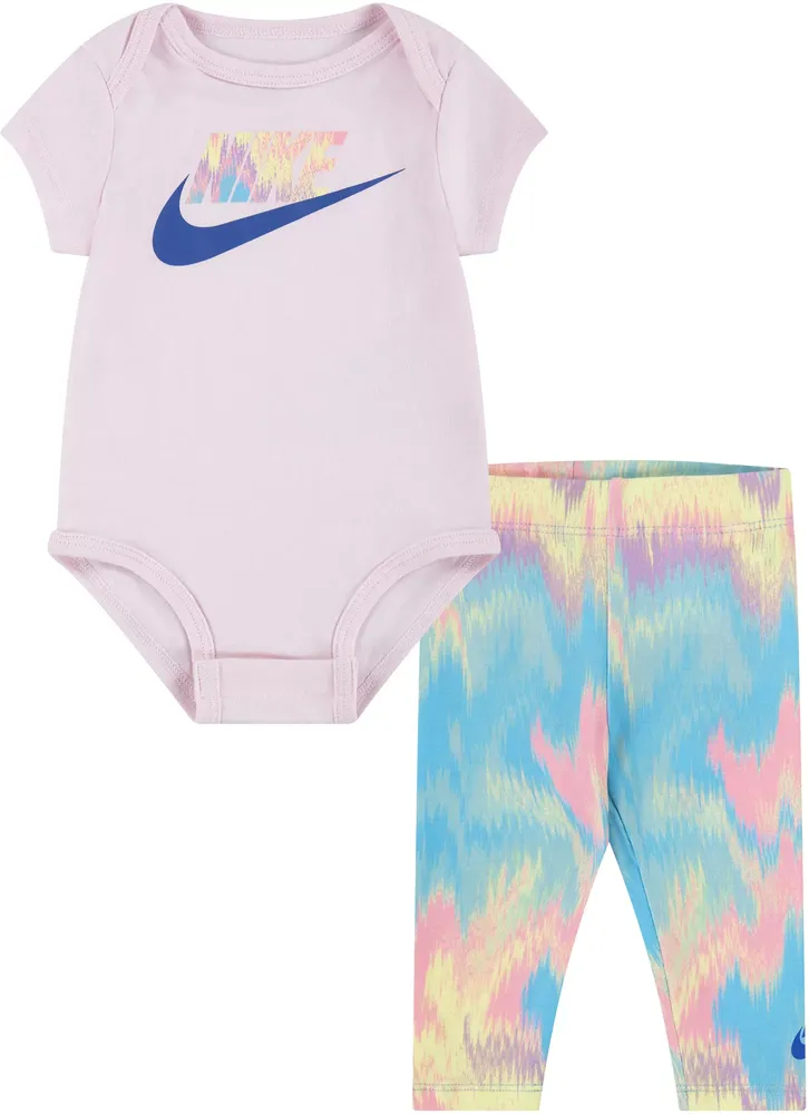 Infant girl clearance nike sets