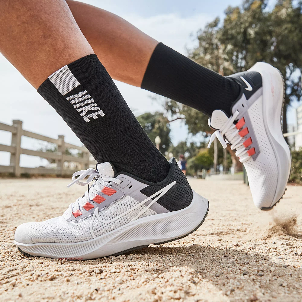 Nike multiplier crew socks hotsell