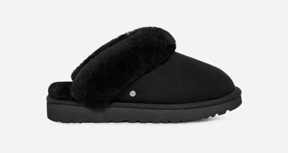 Black sheepskin slippers store