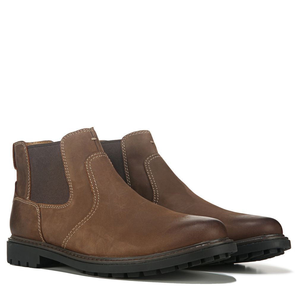 Famous cheap footwear bramalea