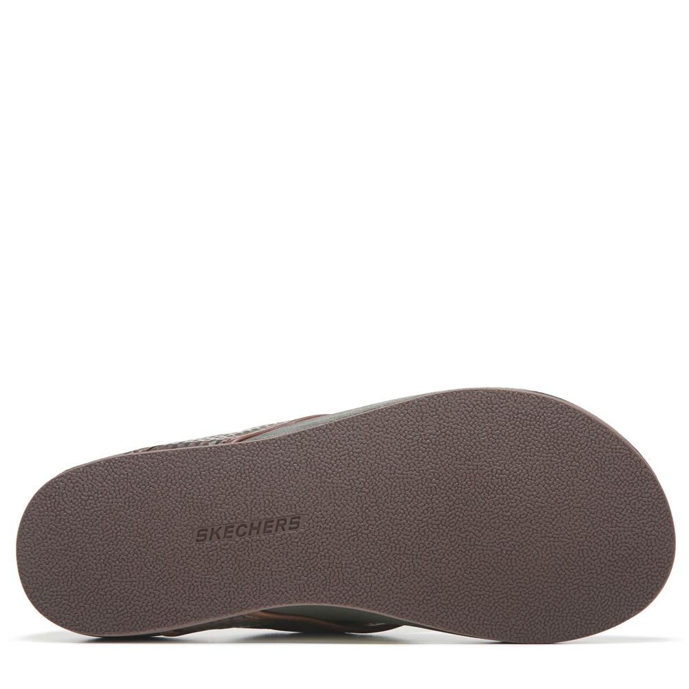 Skechers Men s Emiro Relaxed Fit Memory Foam Thong Sandal