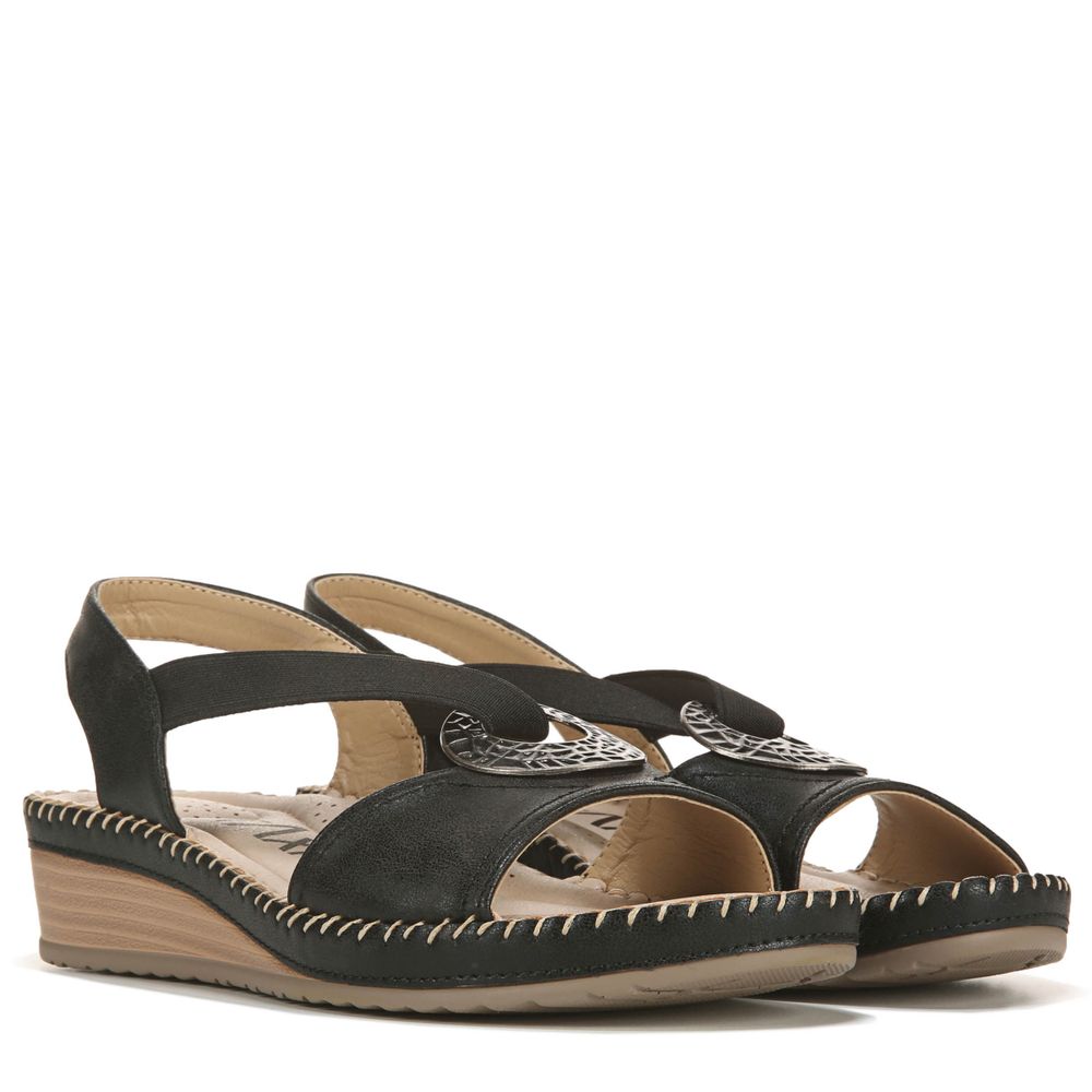 Taxi Women s Lilian Wedge Sandal Bramalea City Centre
