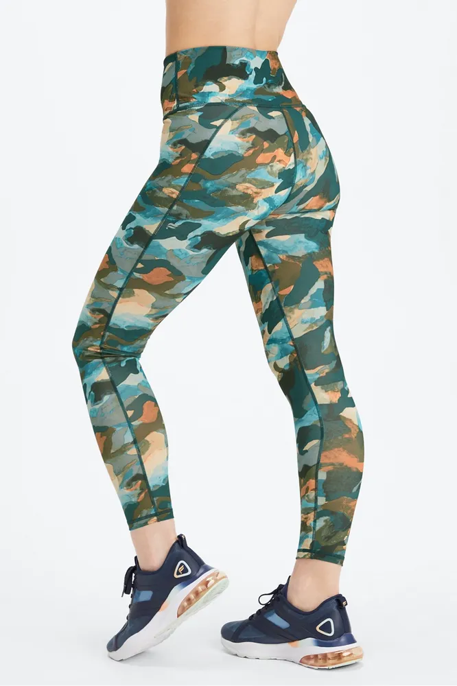 Camo fabletics shop