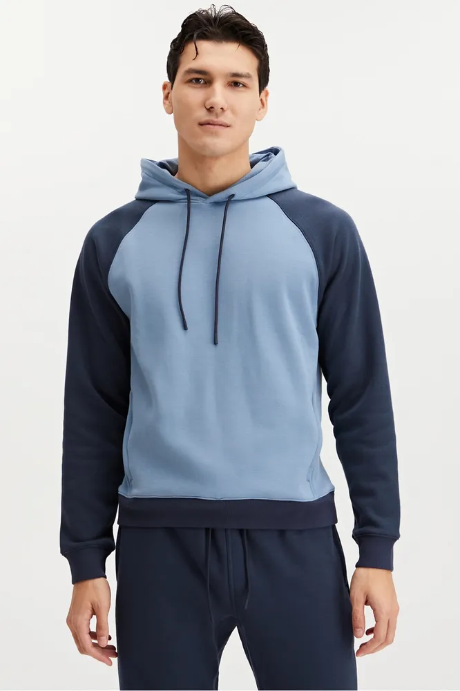 Fabletics Men The Go To Hoodie male Stone Blue Classic Navy Block