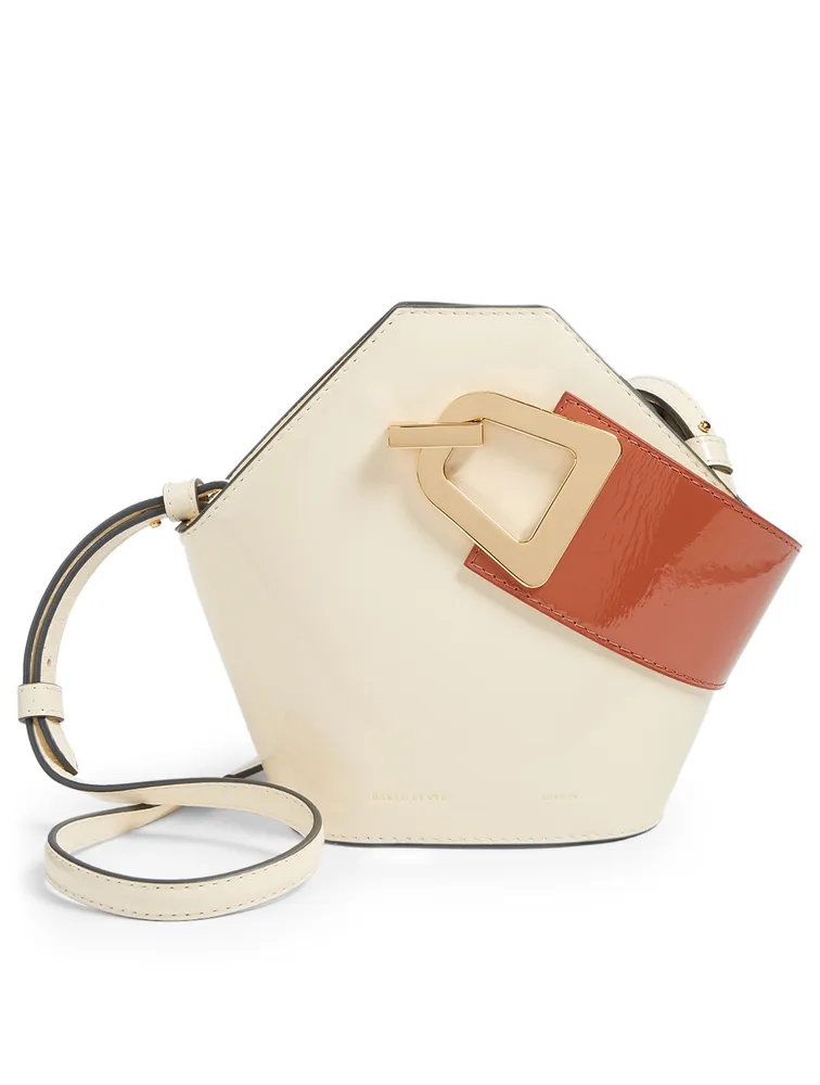Johnny was bucket bag sales
