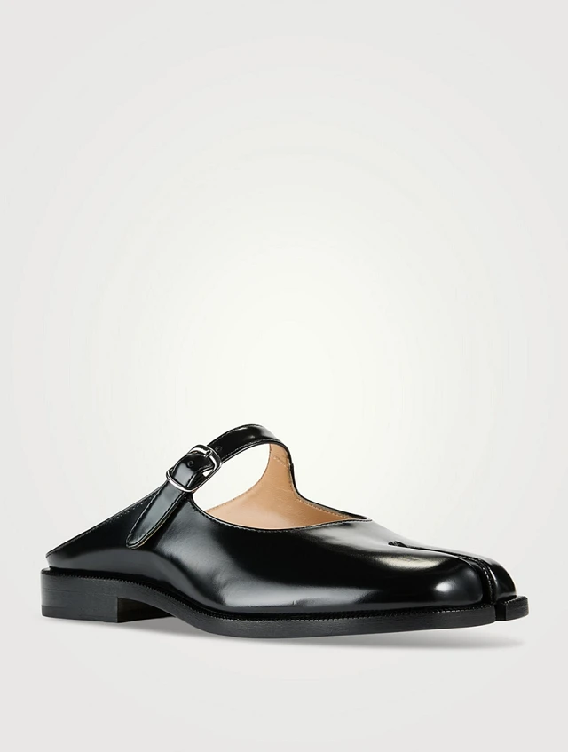 サンダル・ミュール Maison Margiela Tabi Sandals In Patent Leather In Wine Maison Margiela Tabi Sandals In Patent Leather In Wine