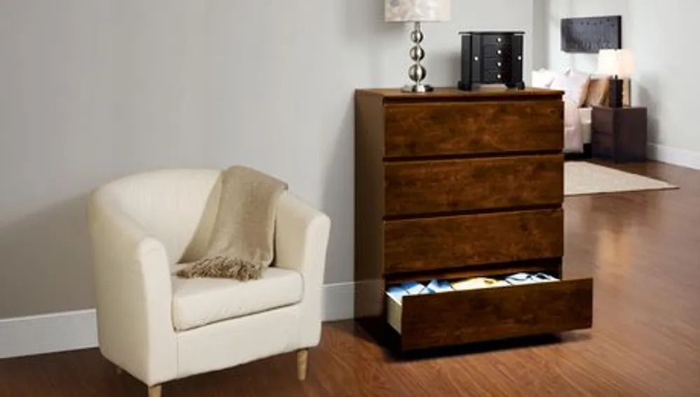 Hillside 4 deals drawer chest