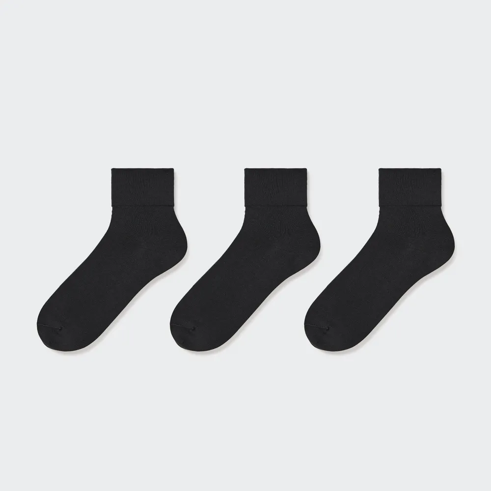 UNIQLO SOCKS 3P (CREW TAPER) | Square One