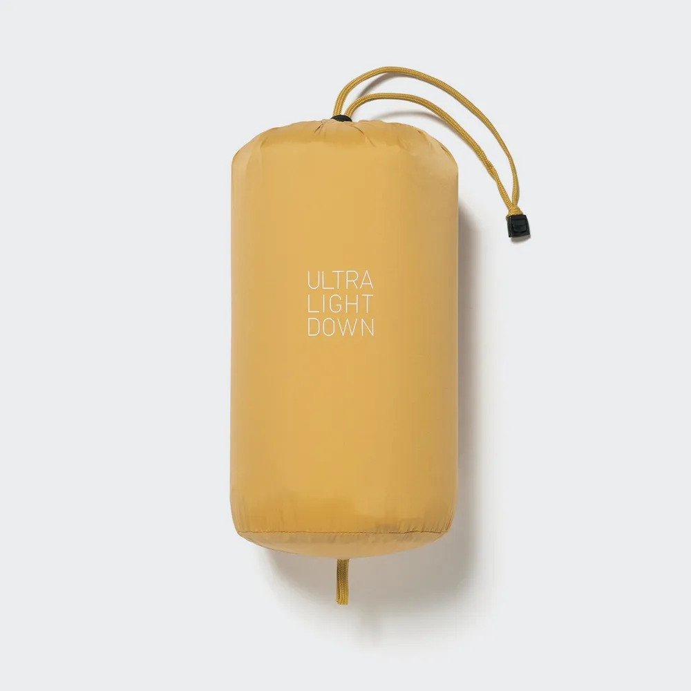 Uniqlo ultra light down storage outlet bag