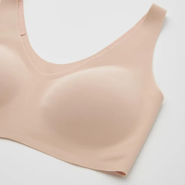 Seamless bra hot sale uniqlo