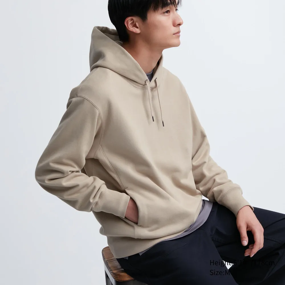 Uniqlo hoodie outlet canada