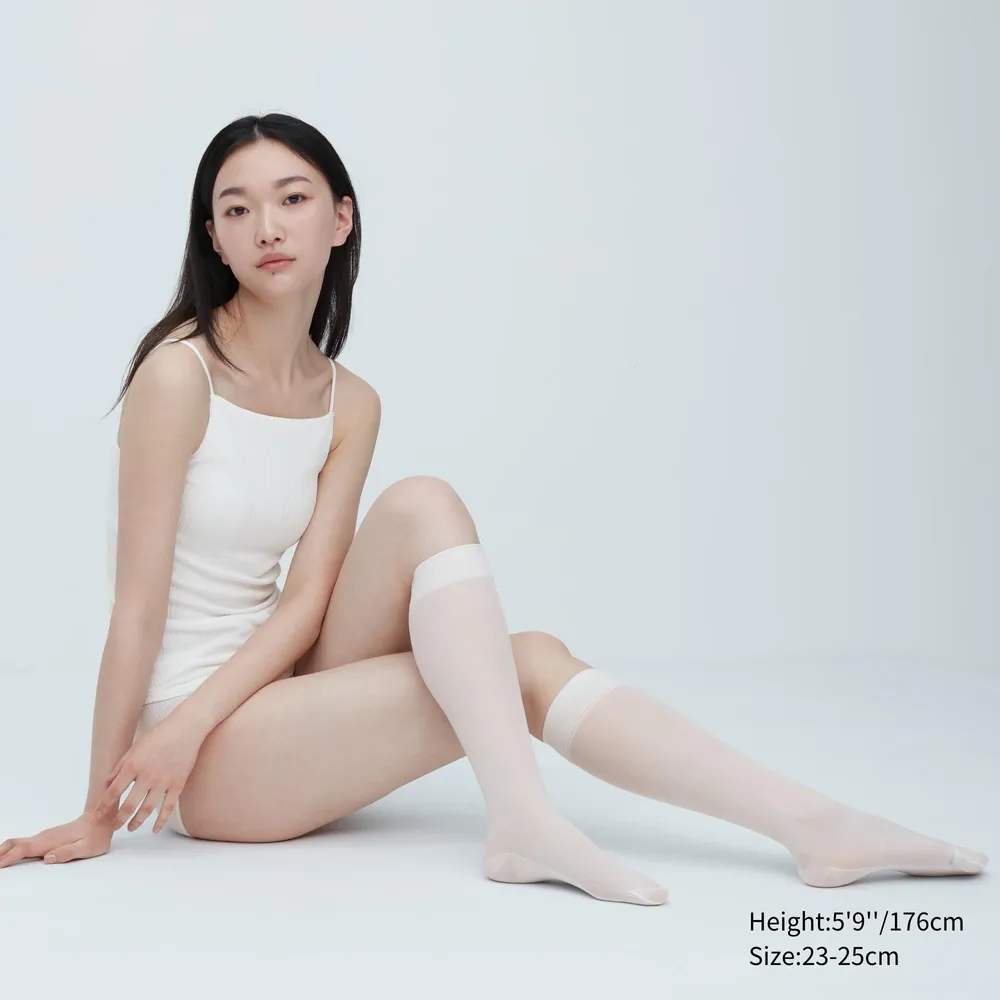 UNIQLO MAME KUROGOUCHI SHEER KNEE HIGH SOCKS 2P | Upper Canada Mall