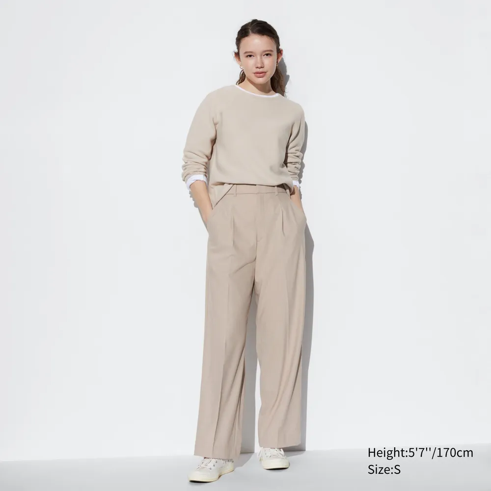 UNIQLO PLEATED WIDE PANTS | Coquitlam Centre