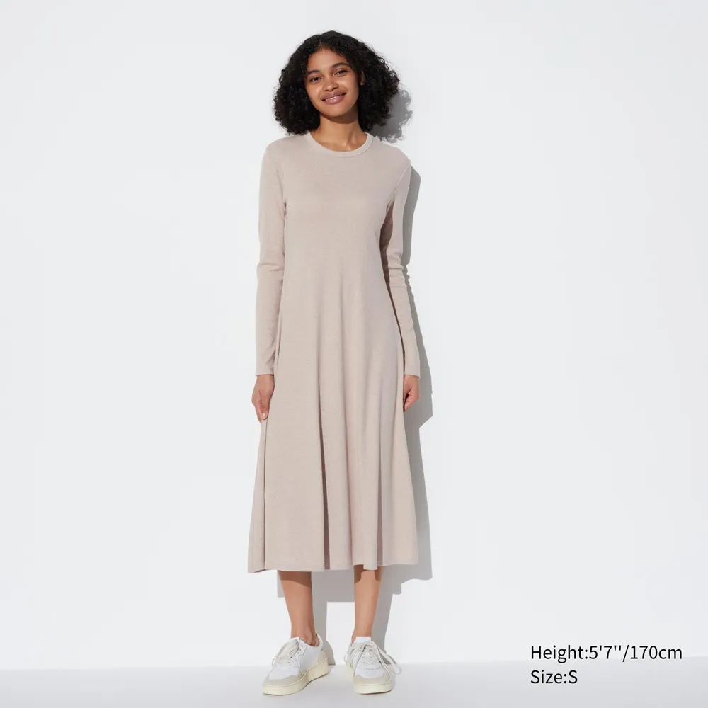 UNIQLO RIBBED LONG SLEEVE FLARE DRESS Square One